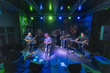 2025-07-18 KUL Petek-131